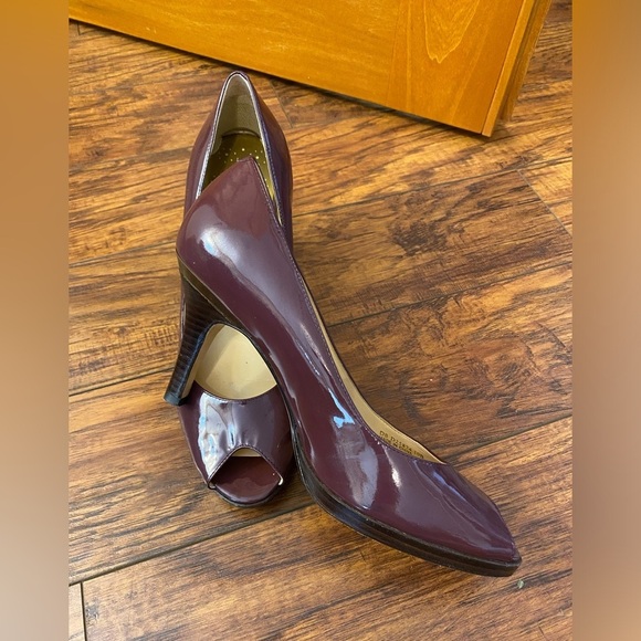 Cole Haan NikeAir Patent Purple Leather Peep Toe Stiletto Size 10 B Halloween - Picture 2 of 9